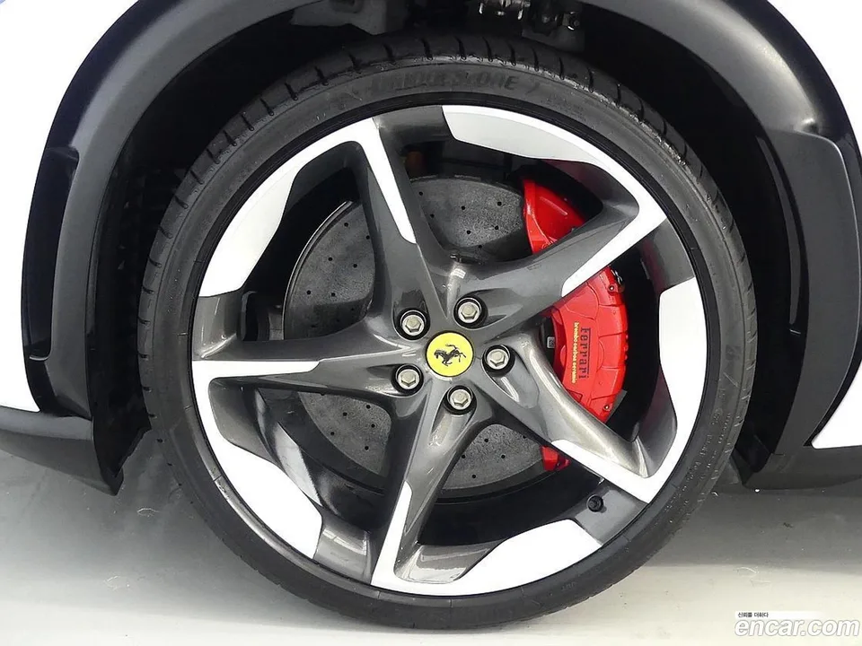 Ferrari Purosangue 6.5 V12 2025 — миниатюра 4