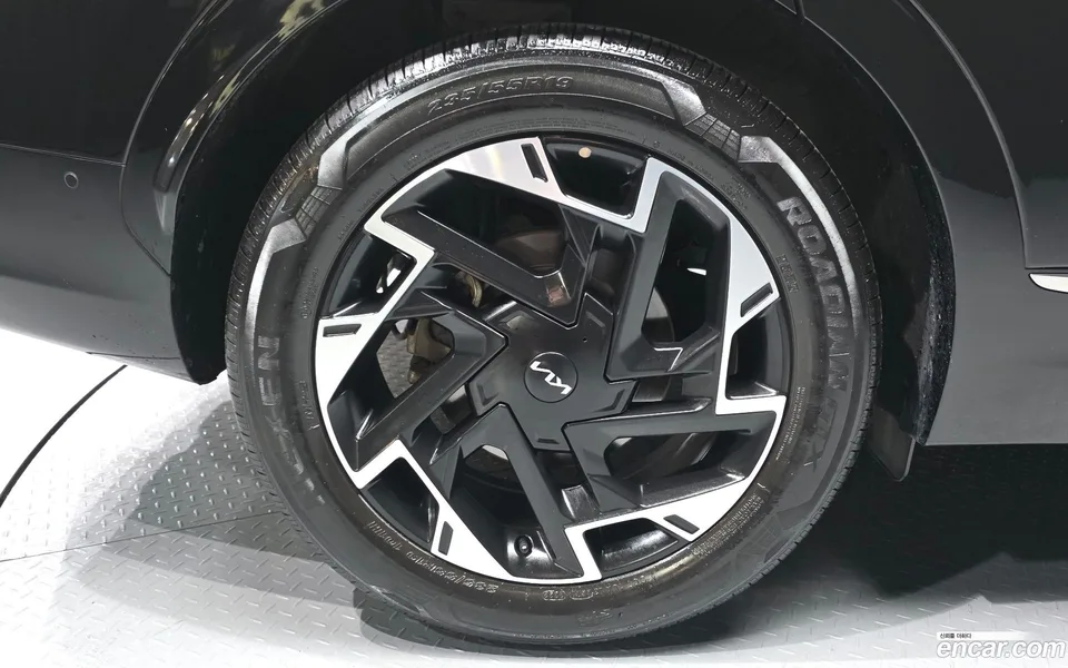 Kia Sportage 2.0 2WD 2022 — миниатюра 2