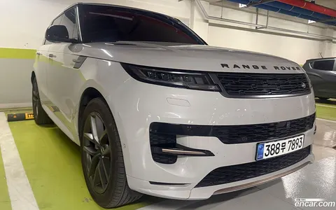 Land Rover Range Rover Sport 2025 buy in Moscow