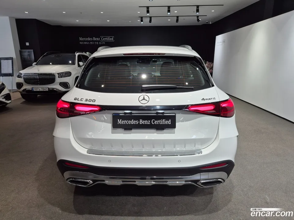 Mercedes-Benz GLC-Class GLC300 4MATIC AMG Line 2025 — миниатюра 4
