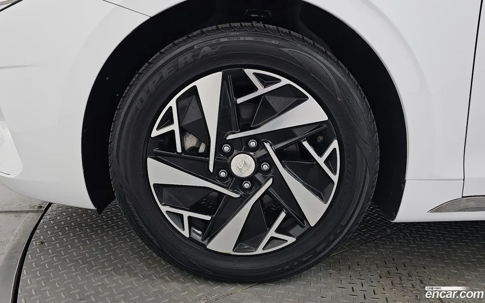 Hyundai Grandeur IG Hybrid 2022 — миниатюра 2