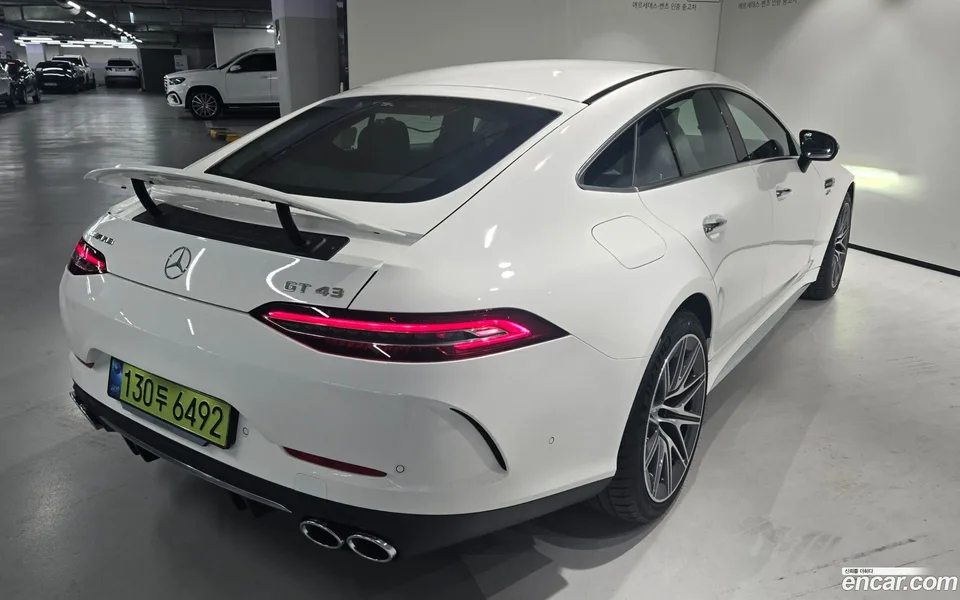Mercedes-Benz AMG GT 4 43 4MATIC+ 2025 — миниатюра 4