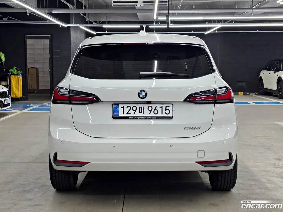 BMW 2 Series Active Tourer 218d 2025 — миниатюра 4