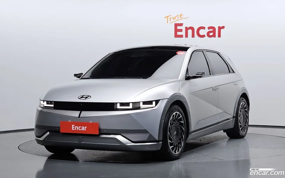Hyundai Ioniq 5 2022 — фото 1, купить с доставкой в Москву