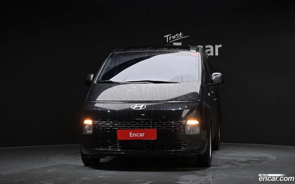 Hyundai Staria 5 2024 — миниатюра 3