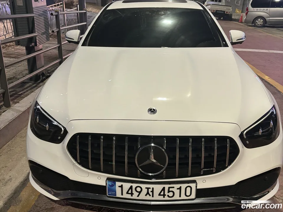 Mercedes-Benz E-Class E250 2023 — фото 1, купить с доставкой в Москву