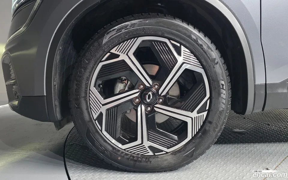 Renault Samsung QM6 2.0 GDe RE 2WD 2024 — миниатюра 2