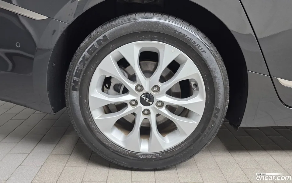 Kia K8 2.5 2WD 2024 — миниатюра 2