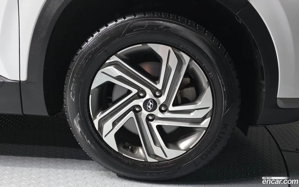 Hyundai SantaFe 2.5T 2WD 2022 — миниатюра 2