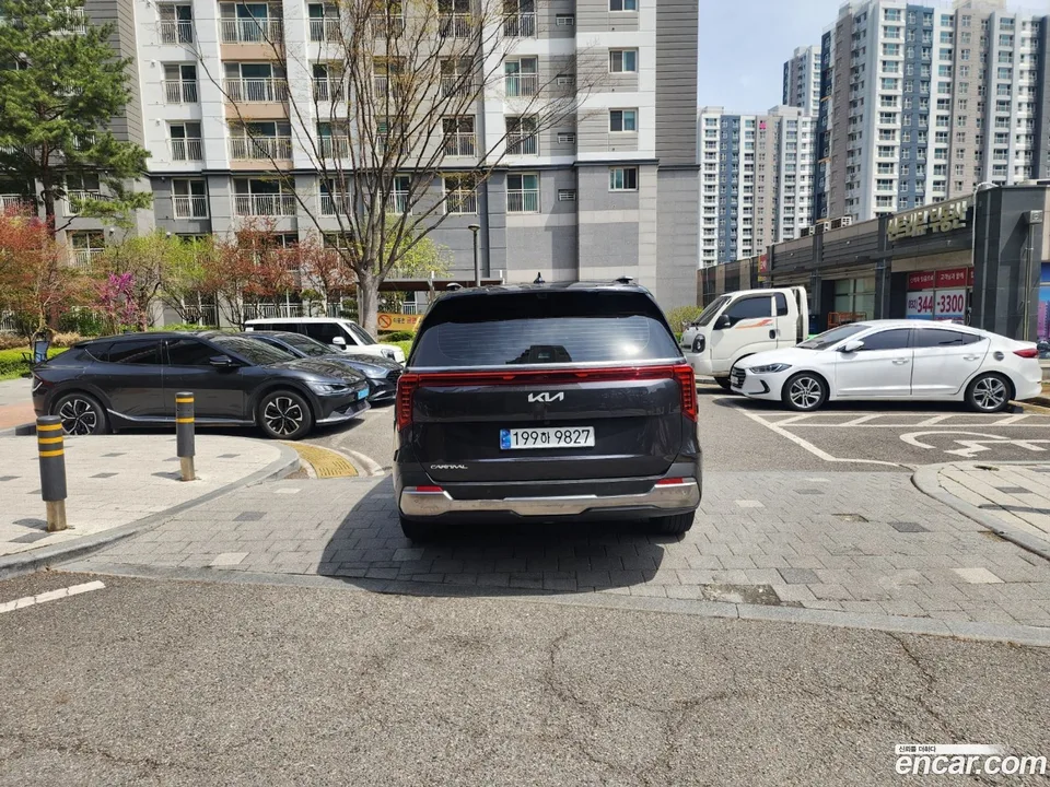 Kia Carnival 7 2024 — миниатюра 2