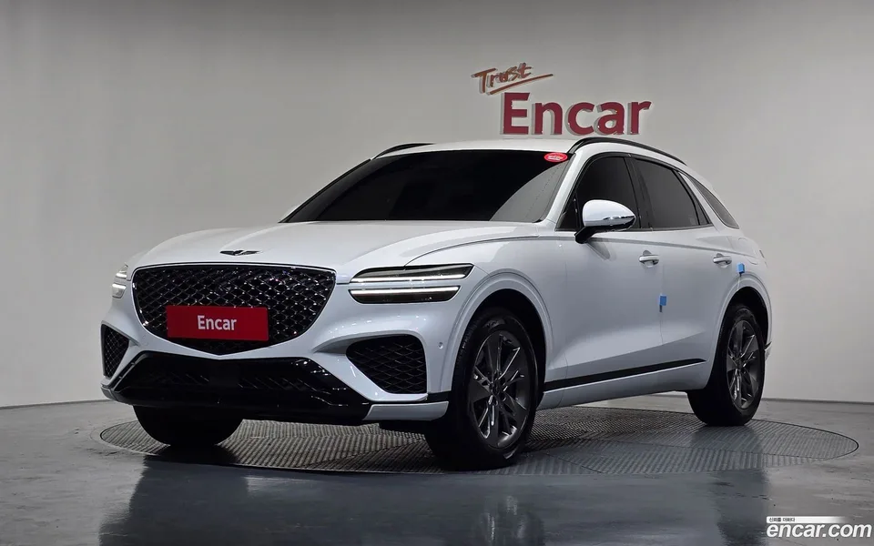 Genesis GV70 2.5T AWD 2022 — фото 1, купить с доставкой в Москву