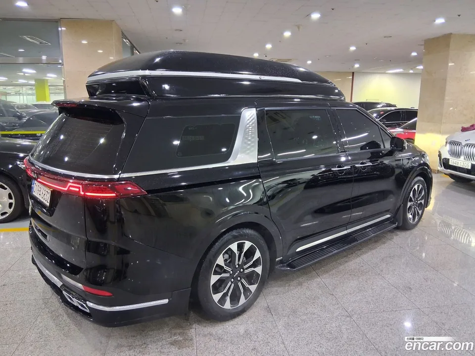 Kia Carnival 9 2023 — миниатюра 2