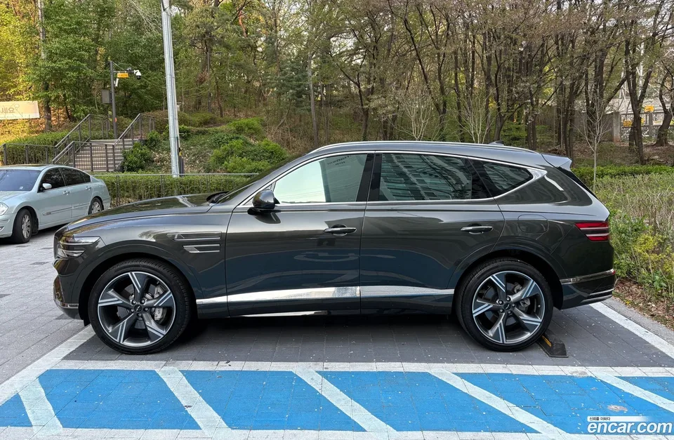 Genesis GV80 2.5T 2WD 2024 — миниатюра 4