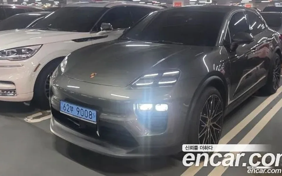 Porsche Macan Electric 4S 2025 — миниатюра 3