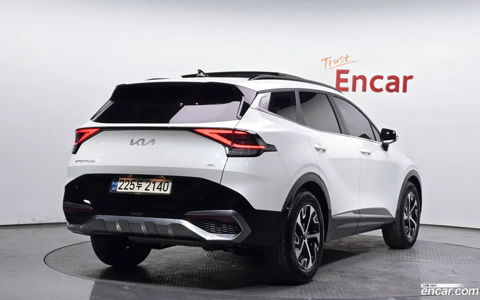 Kia Sportage Hybrid 2WD 2022 — миниатюра 2