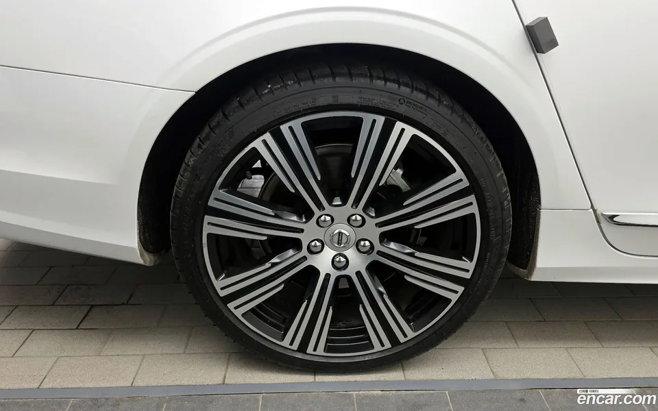 Volvo S90 B6 AWD 2022 — миниатюра 2