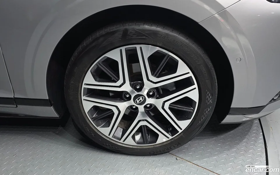Hyundai Grandeur Hybrid 2024 — миниатюра 2