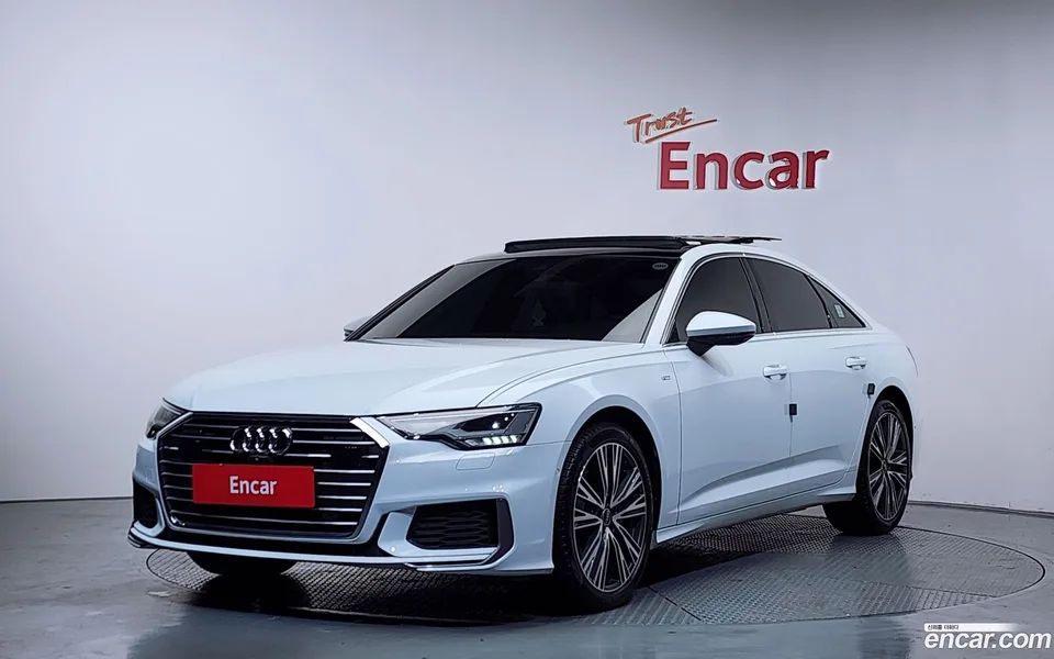 Audi A6 45 TFSI 2022 — фото 1, купить с доставкой в Москву