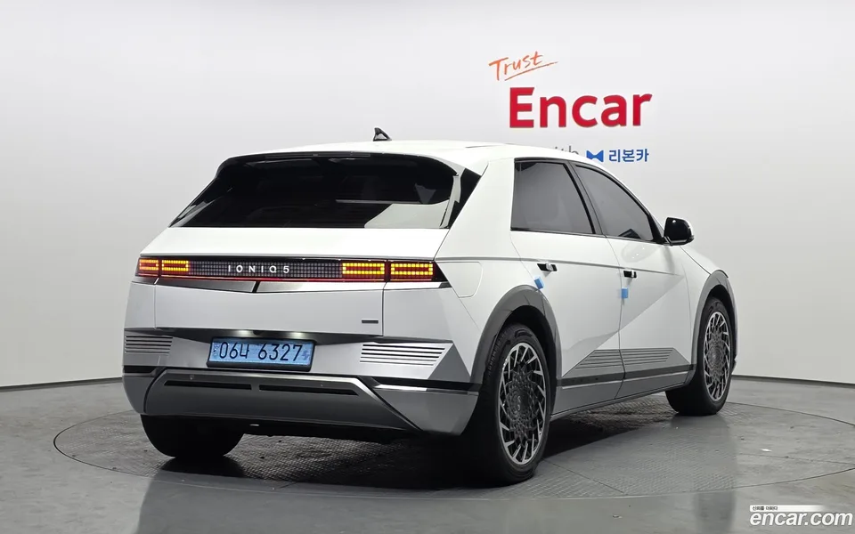 Hyundai Ioniq 5 AWD 2022 — фото 1, купить с доставкой в Москву