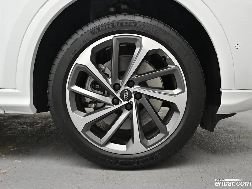 Audi Q5 (80A) 40 TDI S Line 2025 — миниатюра 2