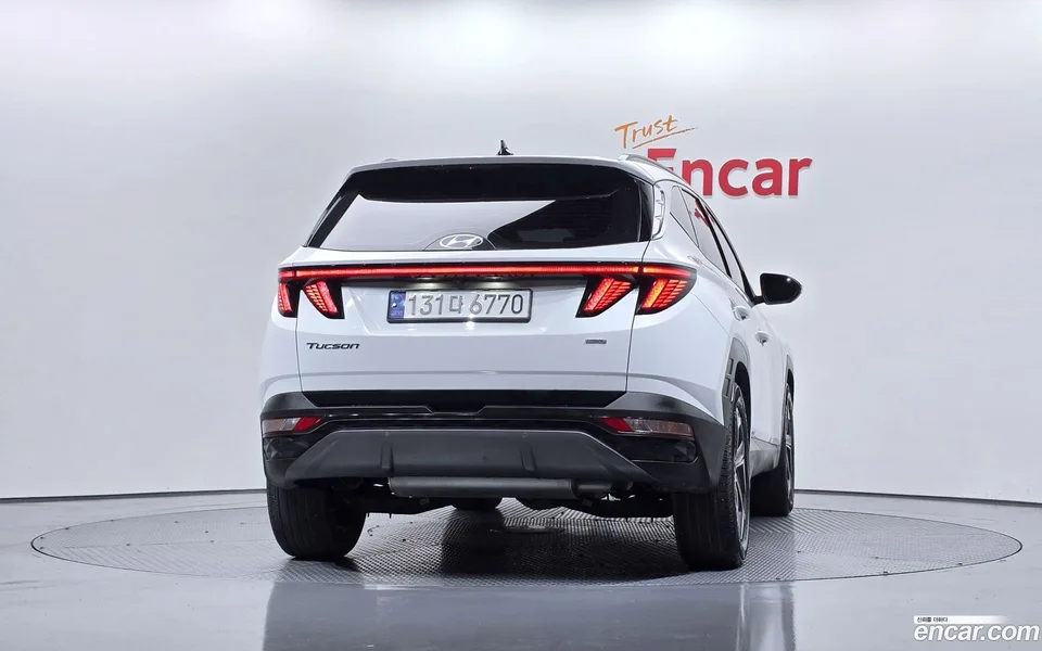 Hyundai Tucson 1.6 4WD 2023 — миниатюра 4