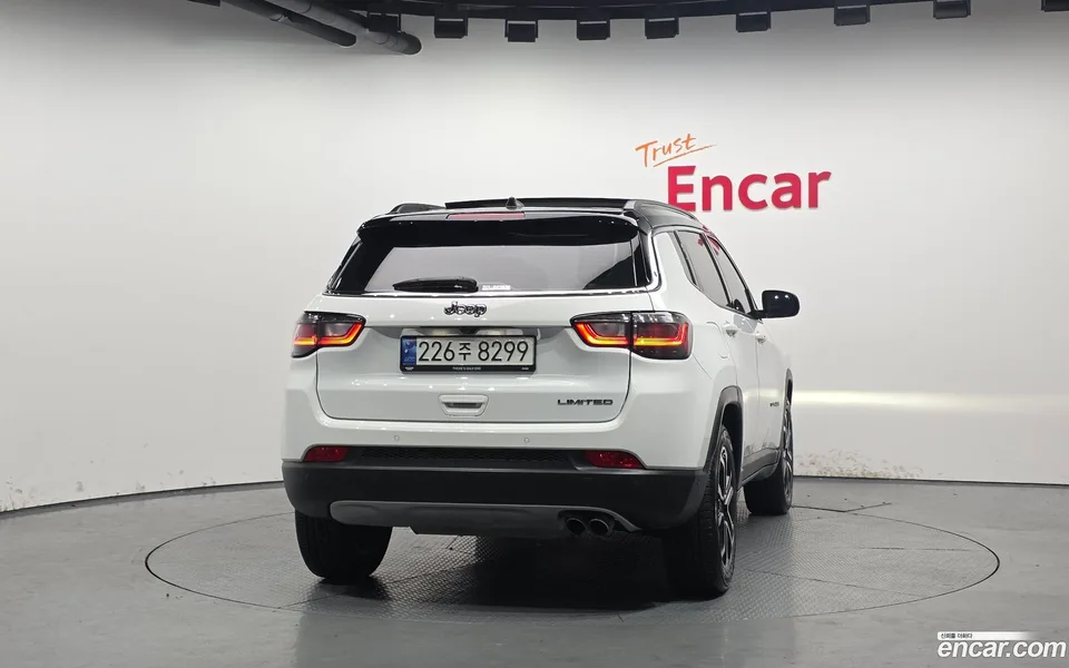 Jeep Compass 2.4 2WD 2022 — миниатюра 4