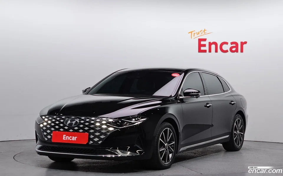 Hyundai Grandeur IG 2.5 2022 — фото 1, купить с доставкой в Москву