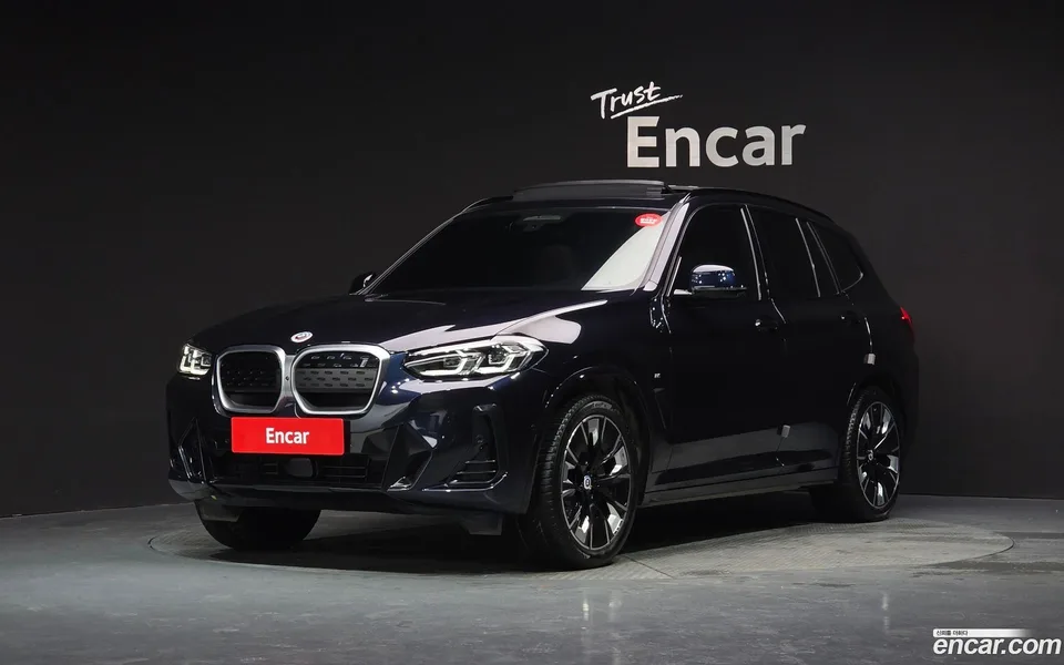 BMW iX3 M 2022 — фото 1, купить с доставкой в Москву
