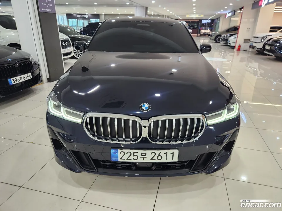 BMW 6 Series GT 620d M 2022 — миниатюра 3