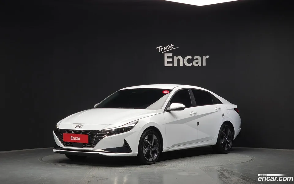Hyundai Avante 1.6 2022 — фото 1, купить с доставкой в Москву