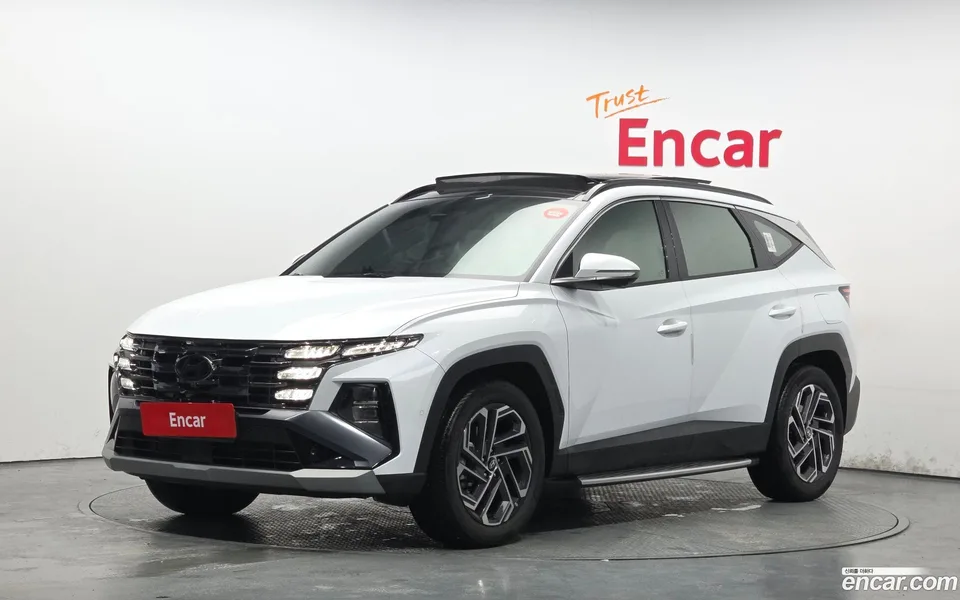 Hyundai Tucson Hybrid NX4 HEV 1.6 2WD 2025 — фото 1, купить с доставкой в Москву