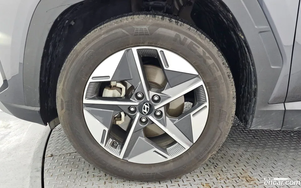 Hyundai Tucson NX4 1.6 2WD 2024 — миниатюра 5