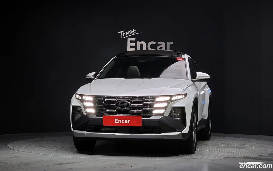 Hyundai Tucson Hybrid NX4 HEV 1.6 2WD 2025 — миниатюра 3