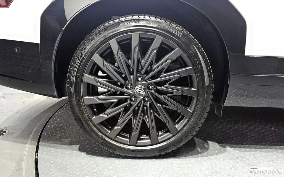 Hyundai SantaFe 2.5T 4WD 2023 — миниатюра 2
