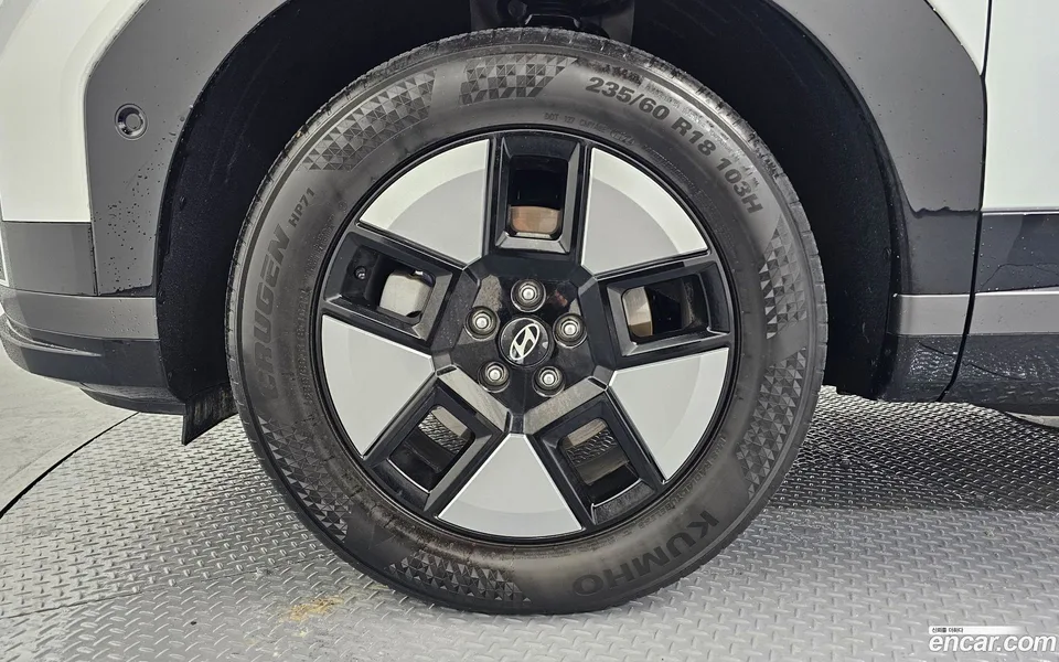 Hyundai SantaFe HEV 1.6 2WD 2024 — миниатюра 5