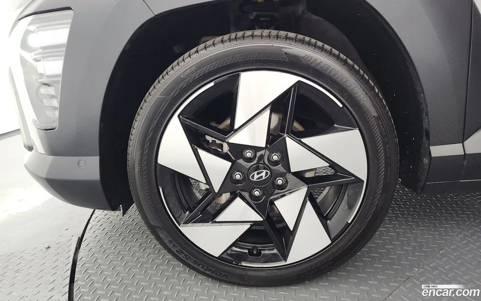 Hyundai Kona 1.6 2WD 2024 — миниатюра 2