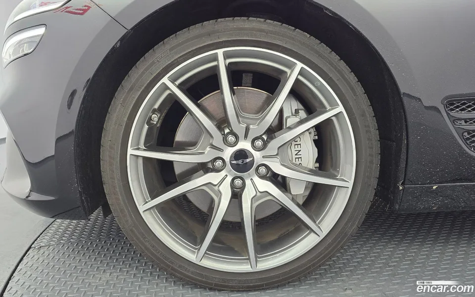 Genesis G70 2.5T 2WD 2024 — миниатюра 5