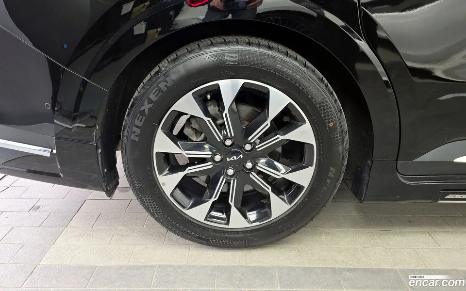 Kia Carnival 9 () 2023 — миниатюра 2