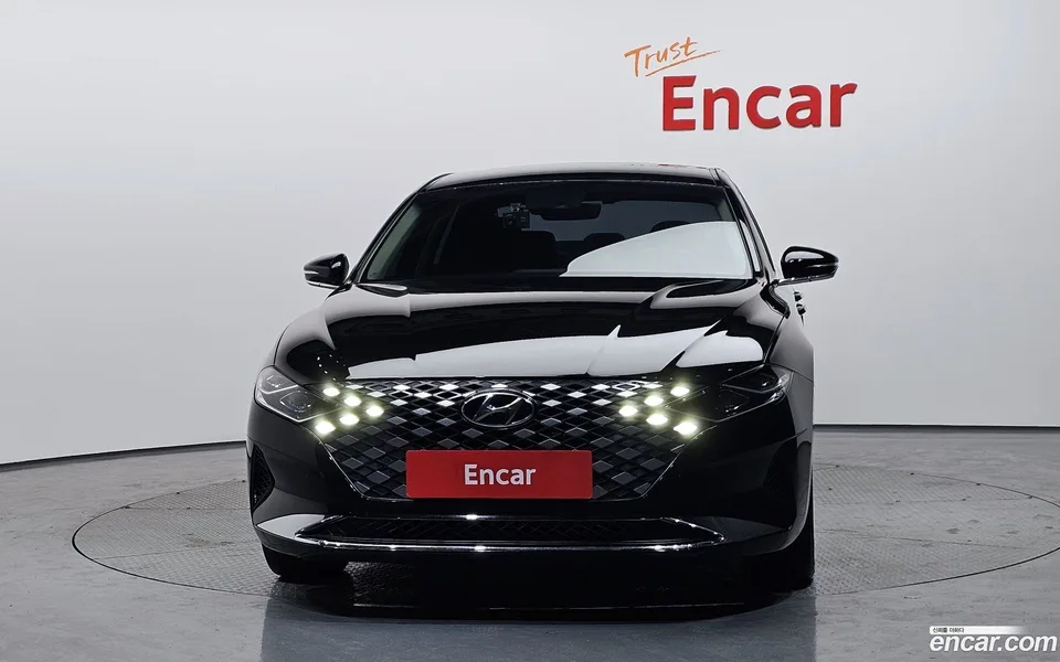 Hyundai Grandeur IG 3.0 LPi () 2022 — thumbnail 3