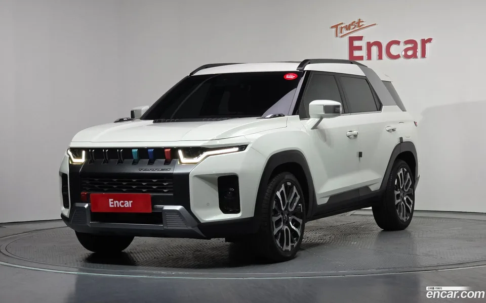 KG Mobility Torres 1.5 2WD 2023 — фото 1, купить с доставкой в Москву