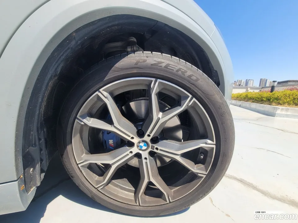 BMW X5 xDrive 30d M 2025 — миниатюра 4