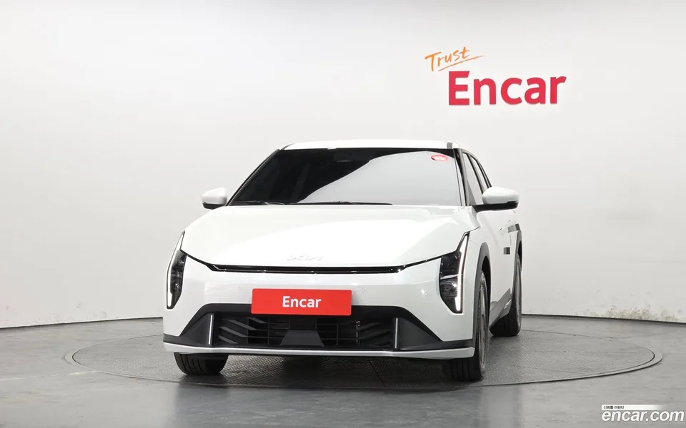Kia EV4 2WD 2026 — миниатюра 3