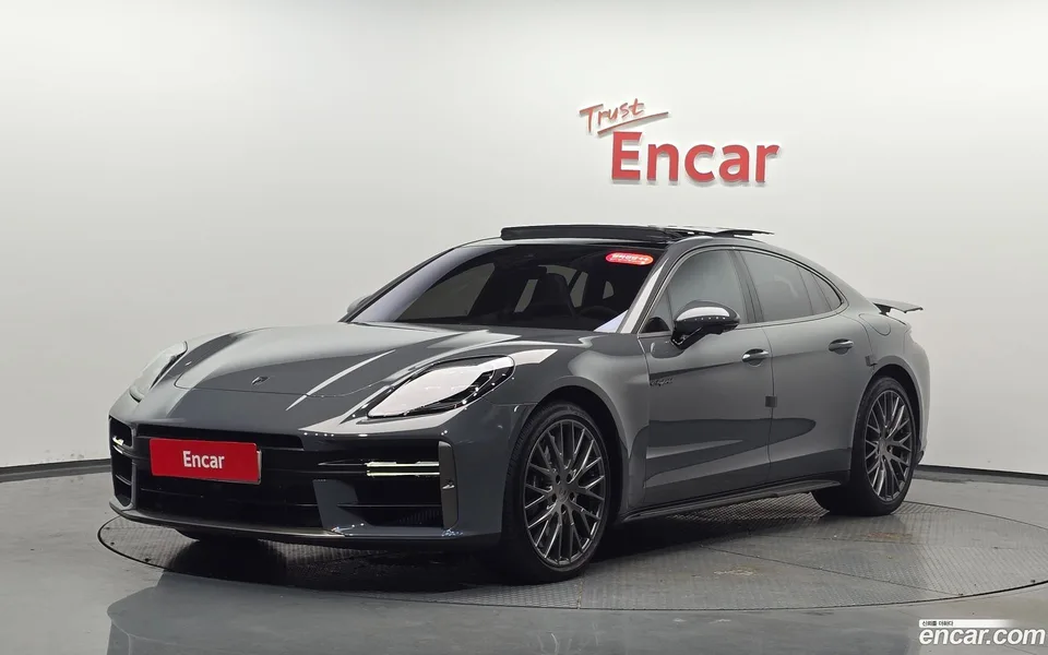 Porsche Panamera (976) 4.0 S E- 2025 — фото 1, купить с доставкой в Москву