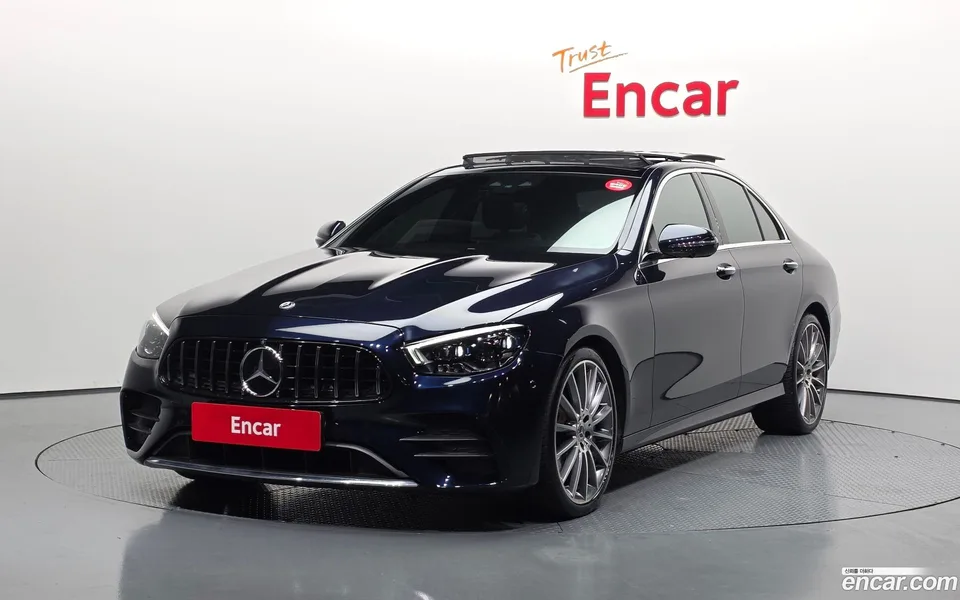 Mercedes-Benz E-Class E350 4MATIC AMG Line 2022 — фото 1, купить с доставкой в Москву