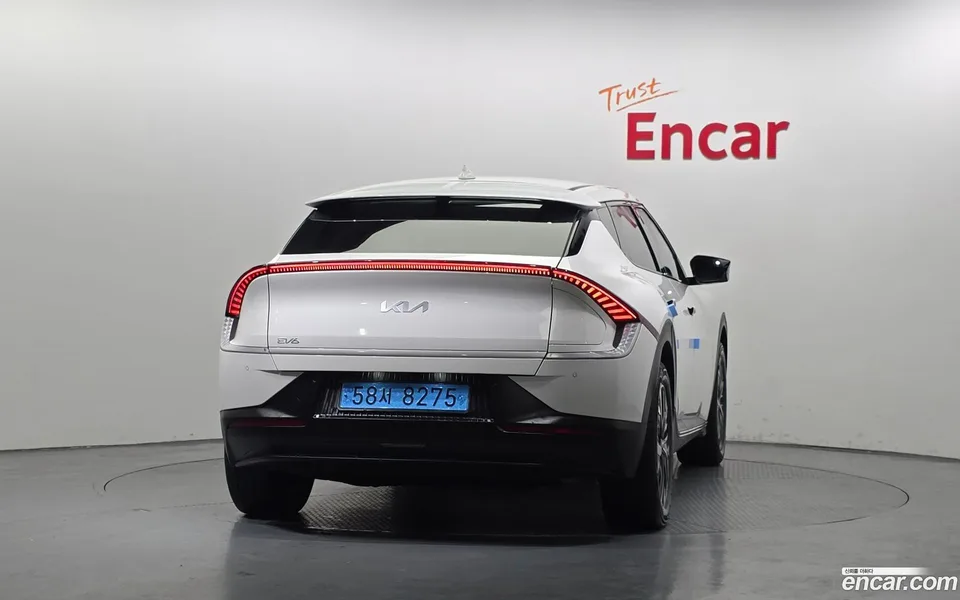 Kia EV6 2024 — миниатюра 4