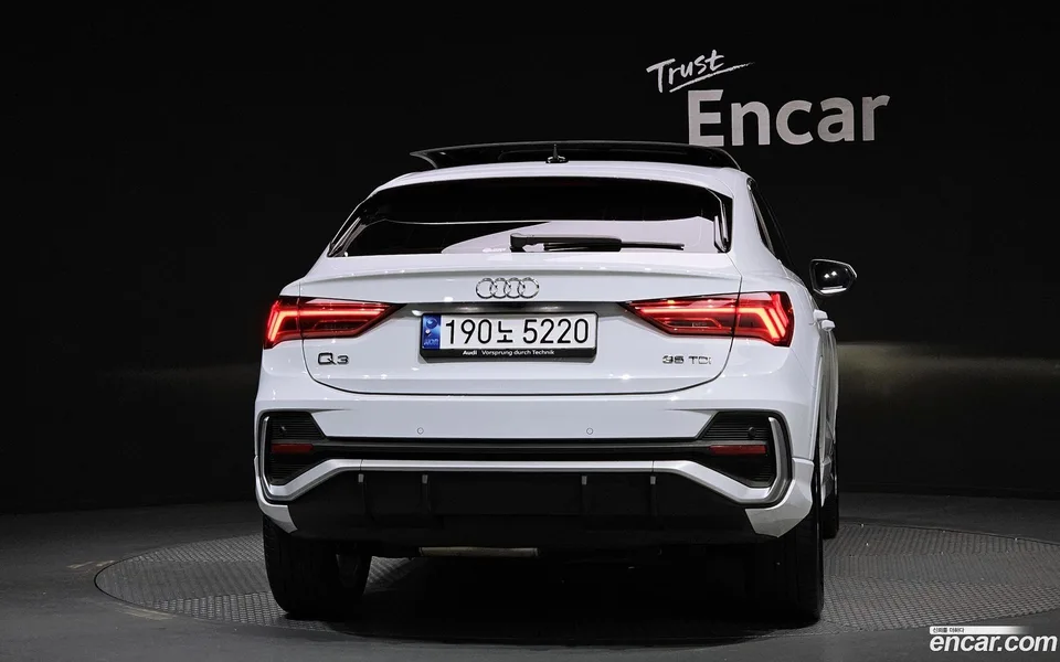 Audi Q3 35 TDI 2023 — миниатюра 4