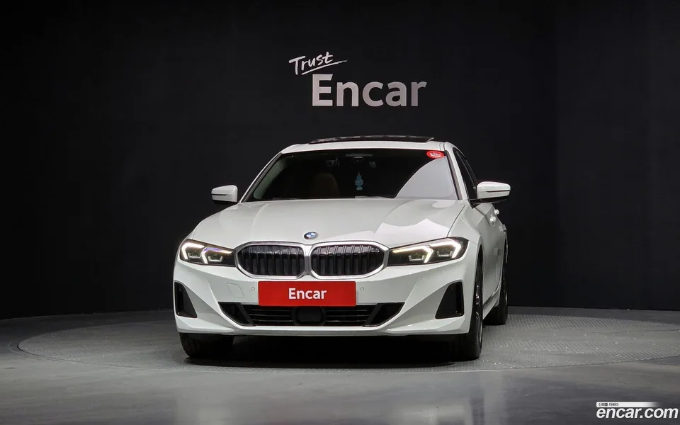 BMW 3 Series 320i 2023 — миниатюра 3