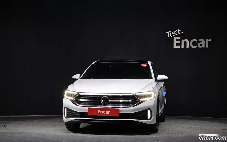 Volkswagen Jetta 1.5 TSI 2023 — миниатюра 3
