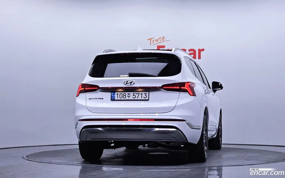 Hyundai SantaFe HEV 1.6 2WD 2023 — миниатюра 4