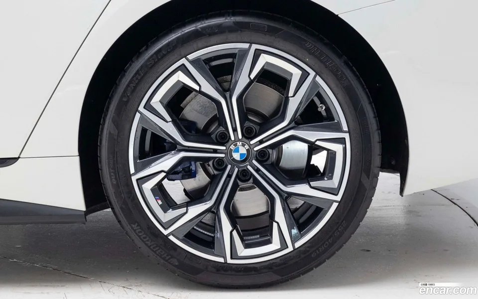 BMW 4 Series 420i M 2024 — миниатюра 2
